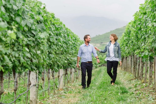 Wolfgang Hofstätter und Petra Schöberl vom Weingut Hofstätter Wolfgang: 1. Platz Grüner Veltliner Klassik Grand Prix 
