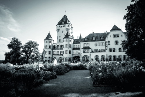 Sichtbares Fundament einer einzigartigen Kochkunst: Schloss Berg, seit fast 30 Jahren die Wirkungsstätte von Christian Bau.