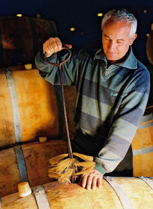Auf Château Pichon-Baron verkosteten die Experten sowohl feine Rotweine wie auch die Weiß- und Süßweine von Château Suduiraut.