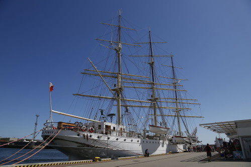 Nave museo Dar Pomorza
