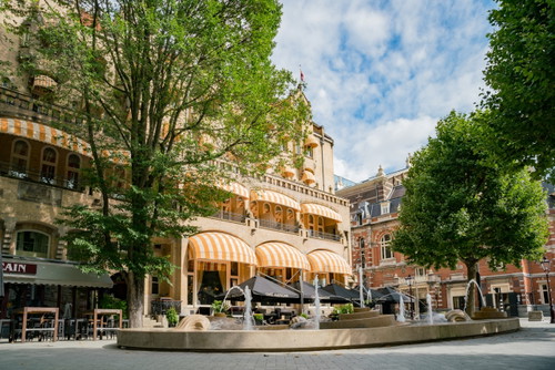 Das sehenswerte »Café Américain« am Leidseplein