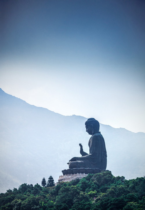 Zentrum des Glaubens
Das Po-Lin-Kloster und die gegenüberliegende Big-Buddha-Statue sind eines der wichtigsten buddhistischen Heiligtümer Hongkongs.