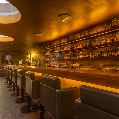 Blick in die Bar »Schöllmann« in Offenburg