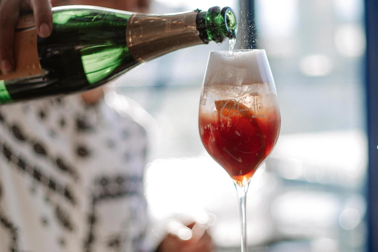 Clairette de Die ist die ideale Basis für sommerliche, feinperlige Mixgetränke.