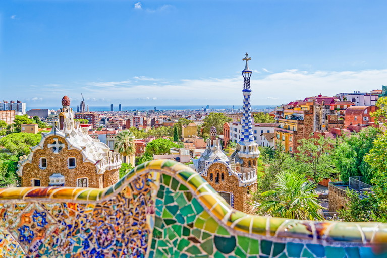 Barcelona ist ein beliebtes Reiseziel, hat aber immer wieder mit Protesten gegen den Tourismus zu kämpfen.