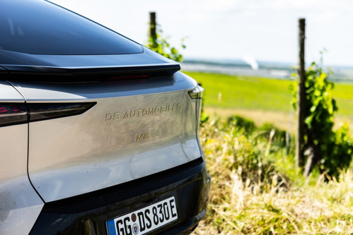 Der rein elektrische N°8 von »DS Automobiles«.