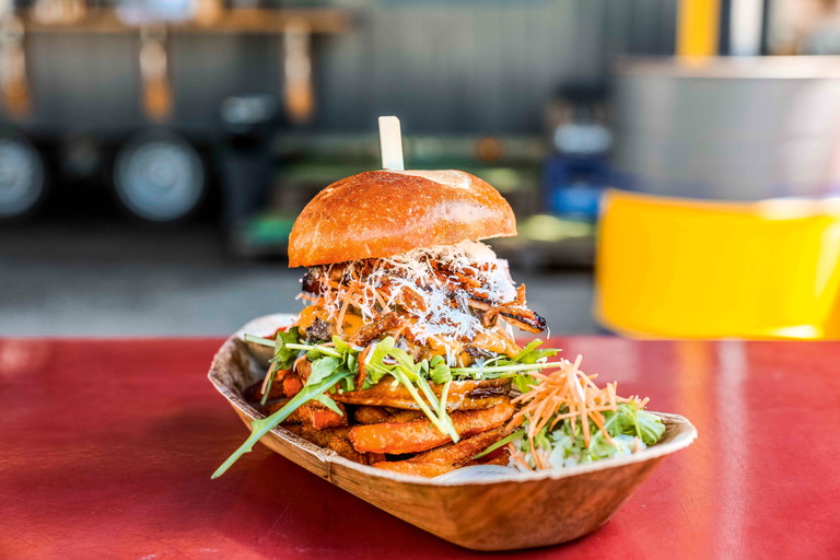 Kreativ, unkompliziert und voller Geschmack! Der »Koch Baukasten« serviert Streetfood zum Zusammenstellen, 
mit regionaler Note.