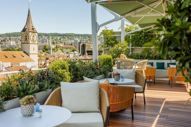 Die Rooftop-Bar im «Mandarin Oriental Savoy» in Zürich.