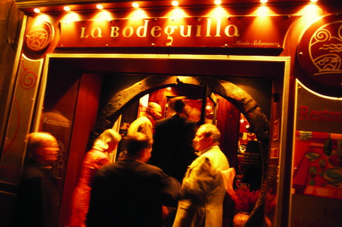 Die »Bodeguilla« ist ein ganz besonderes Restaurant mit erstklassigen Weinen und Tapas.