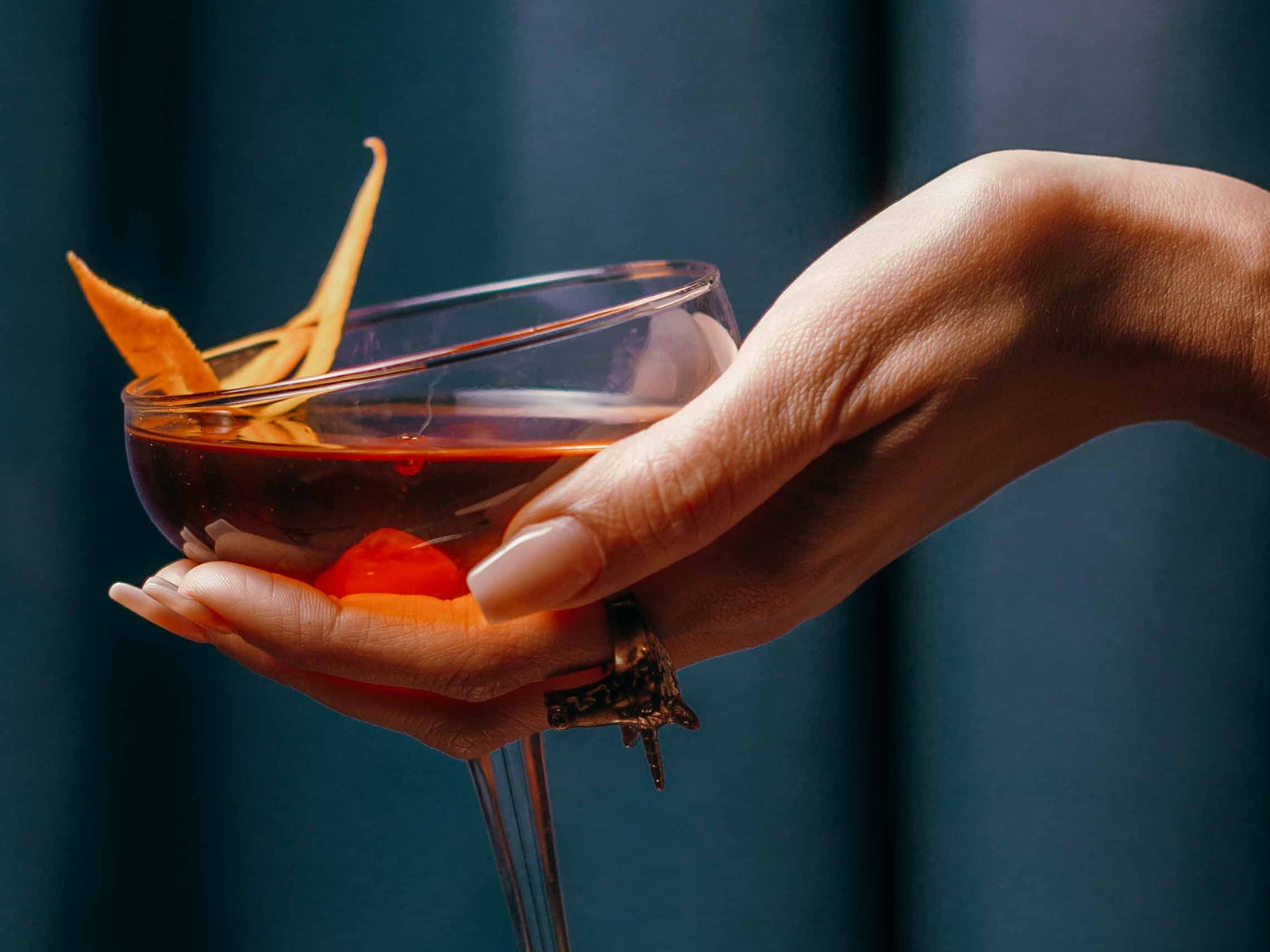 Sherry lässt sich grob in sieben Qualitäten unterteilen. Und für jede gibt es den passenden Drink - wenn man weiß, worauf man achten muss.