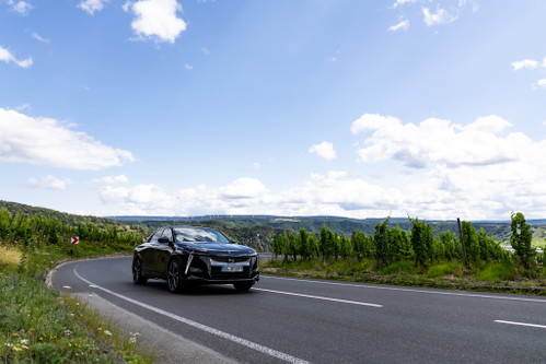 Der rein elektrische N°8 von »DS Automobiles«.