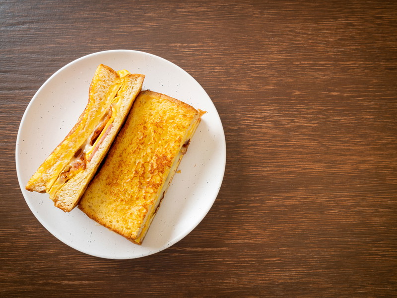Eine herzhaftere Alternative zu Müsli oder Bowls? Wir präsentieren das Frühstückssandwich.