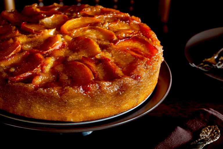 Ein Sommer-Liebling: Der Pfirsich Upside Down kuchen.