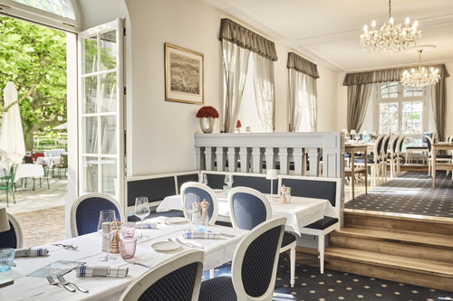 Die «Brasserie du Château» im Schloss Bottmingen