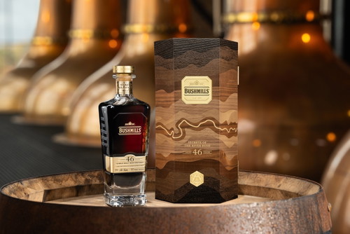 Erst kürzlich eröffnete Bushmills neben seiner alten Brennerei eine hochmoderne zweite. Beide produzieren derzeit im Wechsel und wären in der Lage, den Ausstoß mehr als zu verdoppeln. Zudem stellte die Brennerei im April den bisher ältesten Irish Single Malt der Welt vor: den Bushmills 46 YO.