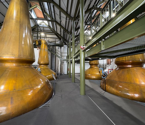 Blick in das Stillhouse von Ardbeg