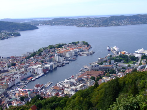 Bergen – die regenreichste Stadt Europas, doch das sollte niemanden abschrecken.