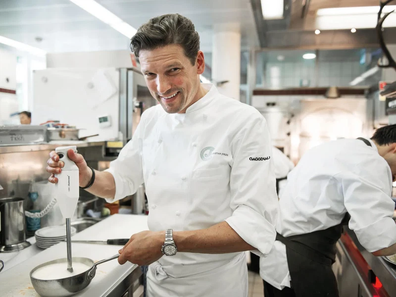 Christian Jürgens im «Restaurant Überfahrt» am Tegernsee.