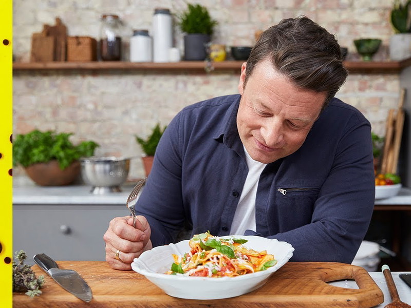 Jamie Olivers 3-Minuten-Tomatensauce