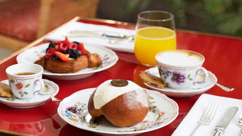 Colazione al Bvlgari Il Caffè