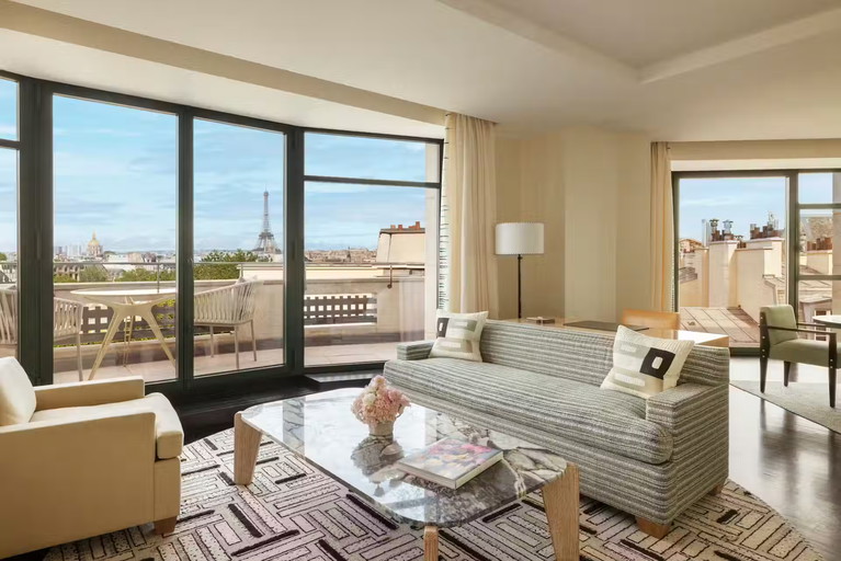 ChevalBlancParis_SuiteEiffel_Salon_VincentLeroux-1-