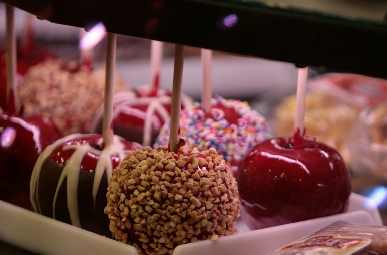 Caramel apples