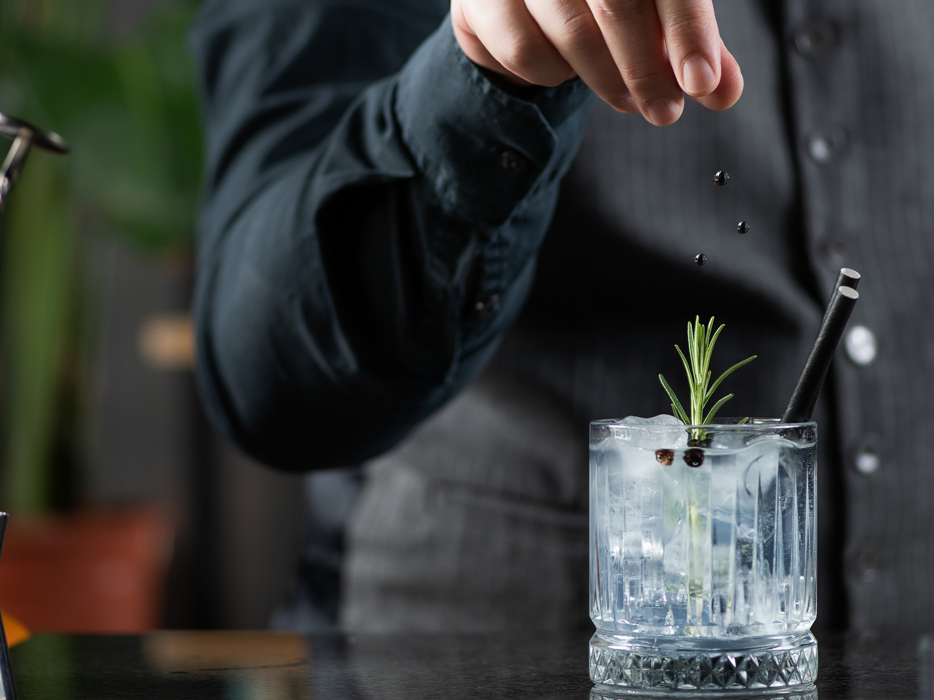 Gins, die nur von kreativen Storys leben, werden es in Zukunft bei vielen Genießer:innen schwer haben. Heute sind Authentizität, Heritage und Qualität gefragt.