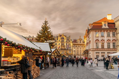 Prag: Weihnachtszauber auf dem Altstädter Ring