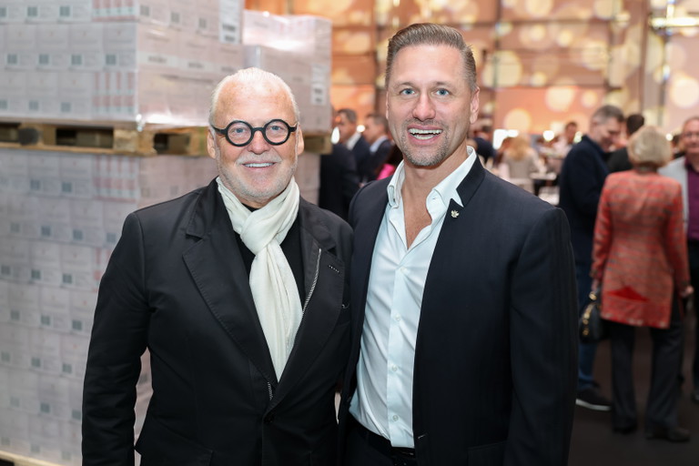 Falstaff-Herausgeber Wolfgang Rosam mit Schlumberger CEO Florian Czink 