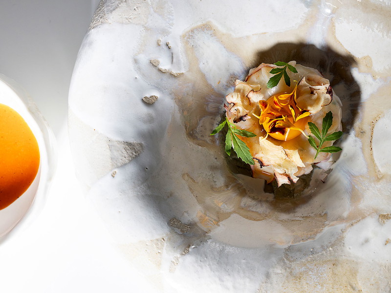 »Luz de Pesca« ist eine Neuinterpretation eines traditionellen galicischen Tintenfischrezepts.