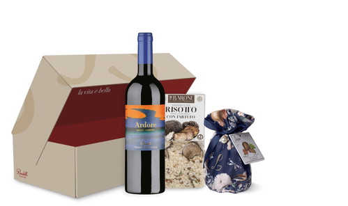 Geschenkset «Cena Italiana» mit einem Ardore Merlot Cabernet 2022, Risotto Carnaroli mit Trüffelstücken und einem kleinen Panettone nach Wahl