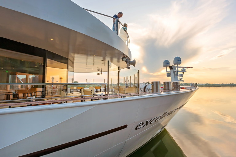 Die Genussfahrten der Schweizer Reederei «Excellence Cruises» sind legendär. Spitzenkoch Antonio Colaianni hat ein Best-of-Menu für den Anbieter kreiert.