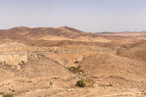 Strada nel deserto