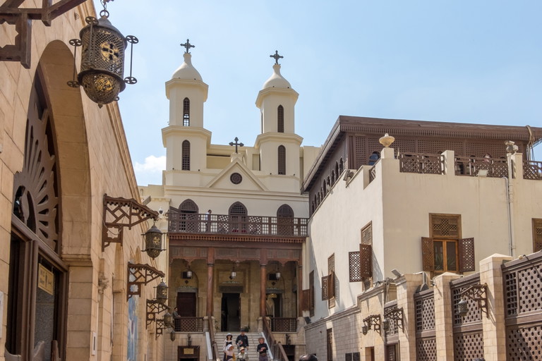 Ihre Architektur macht die Hängende Kirche zu einem einzigartigen Zeugnis des Christentums in Ägypten.
