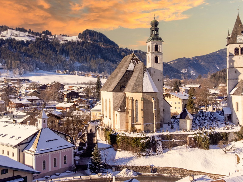 Zwischen Piste und Prominenz hat sich in Kitzbühel eine kulinarische Szene etabliert, die Tradition ernst nimmt – und zugleich zeigt, wie modern regionale Küche sein kann.
