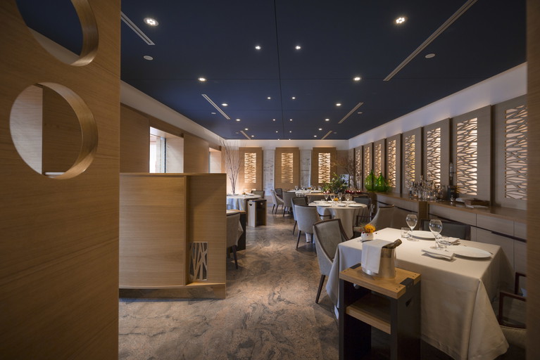 La sala del ristorante Agli Amici di Godia