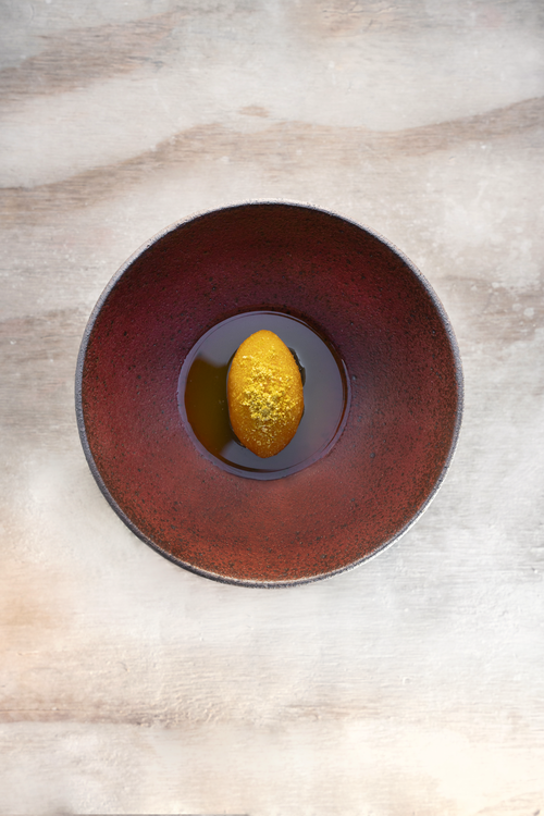 Precision, depth, and respect
for ingredients—Matt
Orlando’s cuisine turns
conscious cooking into
contemporary art.