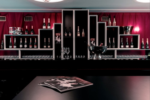 Der Falstaff Champagner Salon