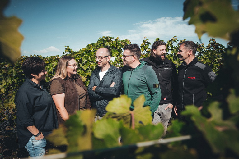 Jacqueline Klein, Sophie Thell, Thomas Gratzer, Hannes Reeh, Michael Schwarz und Erich Scheiblhofer.
