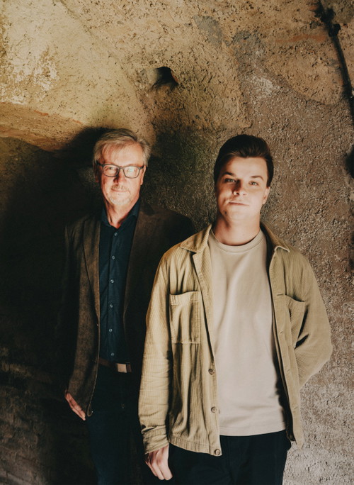Josef Fritz, Vater und Sohn, sind ausgewiesene Spezialisten in Sachen Roter Veltliner.