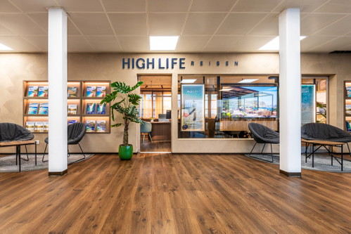Das Team von »High Life Reisen« stellt mit viel Leidenschaft individuelle Reisen und Erlebnisreisen direkt ab dem Bodensee zusammen.