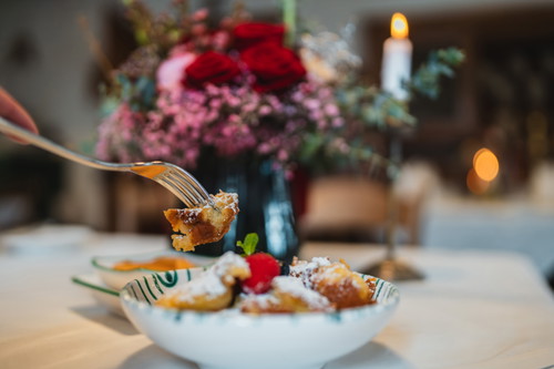 Der legendäre Kaiserschmarrn des Gasthaus Krenn.