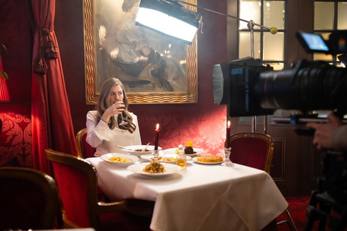 Making-Of Victim at Rote Bar – Hotel Sacher