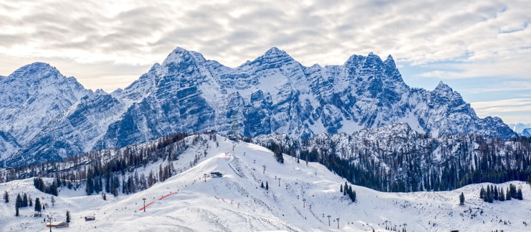 Skigebiet Lofer im Winter in der Region Zell am See in Österreich