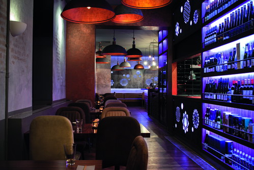 Roku Japanese Dinning  &amp; Wine 