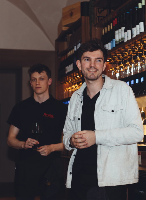 Adrien Stapelfeldt und Paul Schöttler in ihrem »Milly‘s Wine Room«