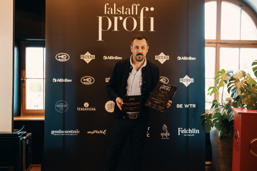 Bastian Eltschinger der «Remimag AG», die für die besten Fringe Benefits ausgezeichnet wurde