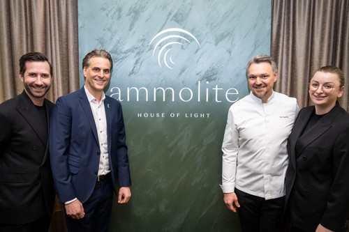Sommelier Sascha Schmidt, Thomas Mack, Peter Hagen-Wiest und Restaurantleiterin Lisa-Marie Schmidt.