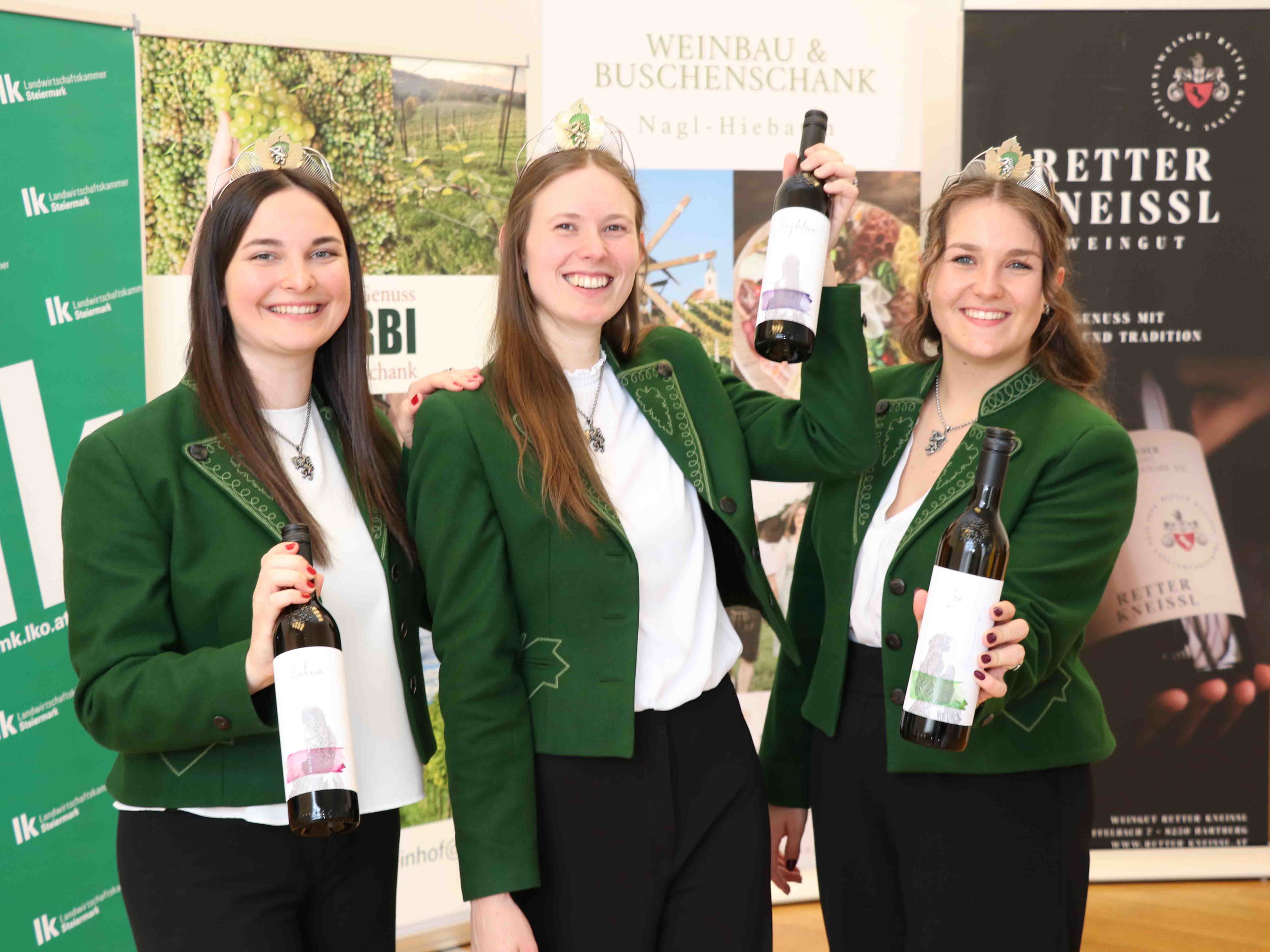  Antonia Hiebaum, Magdalena Niederl und Lea Kneißl