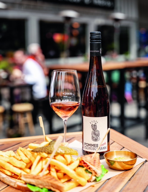 POMMES &amp; WEIN